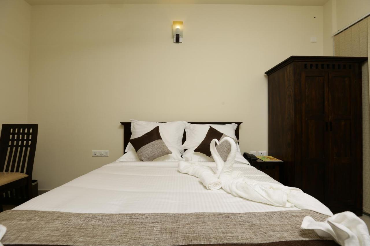 Hotel Le Noor Kochi Exteriér fotografie