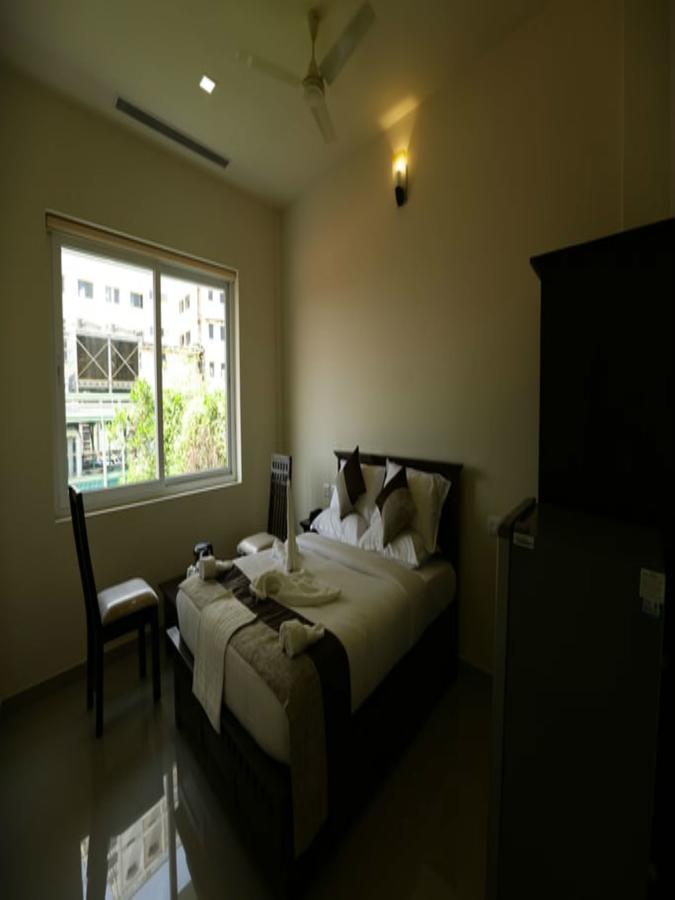 Hotel Le Noor Kochi Exteriér fotografie